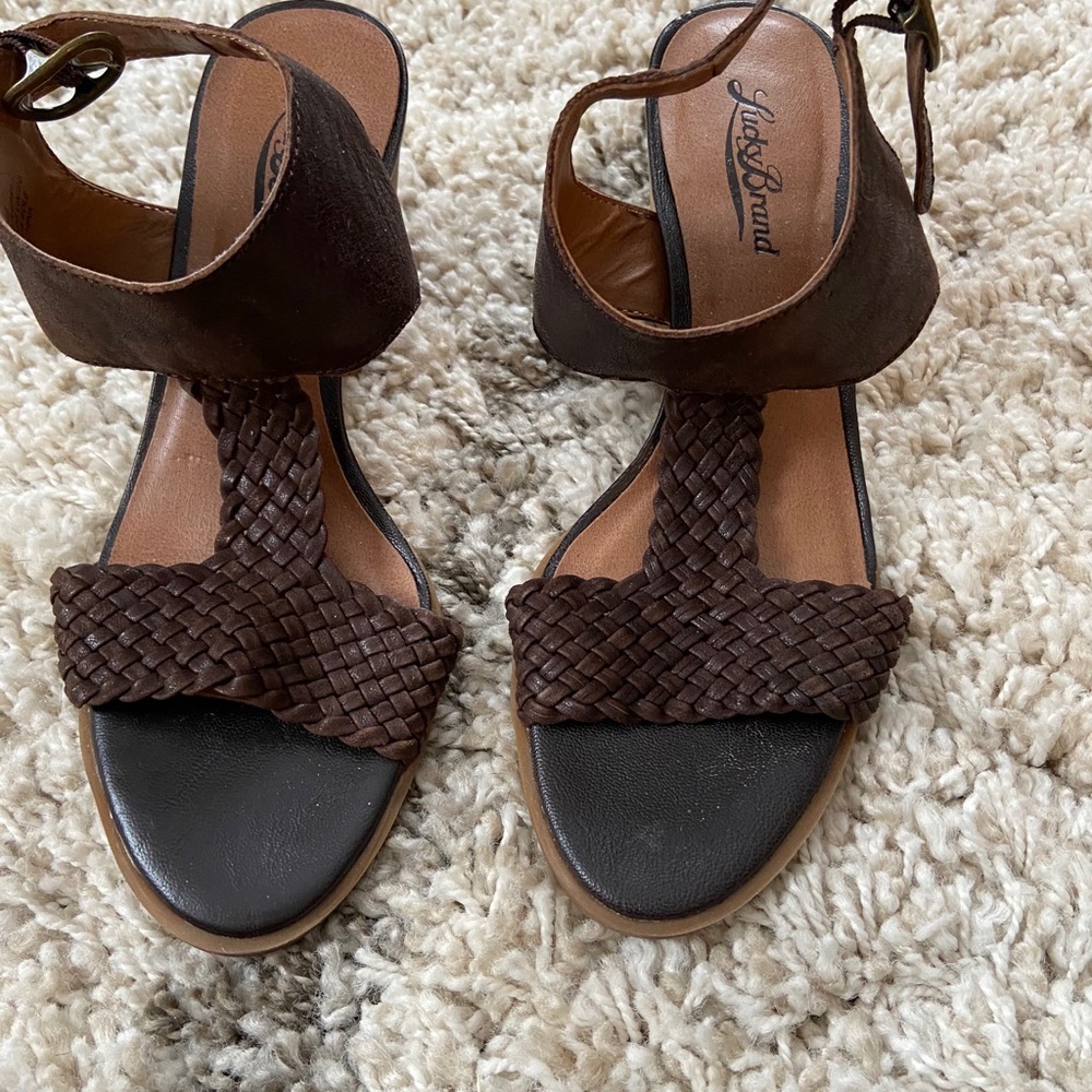 Lucky brand sandals